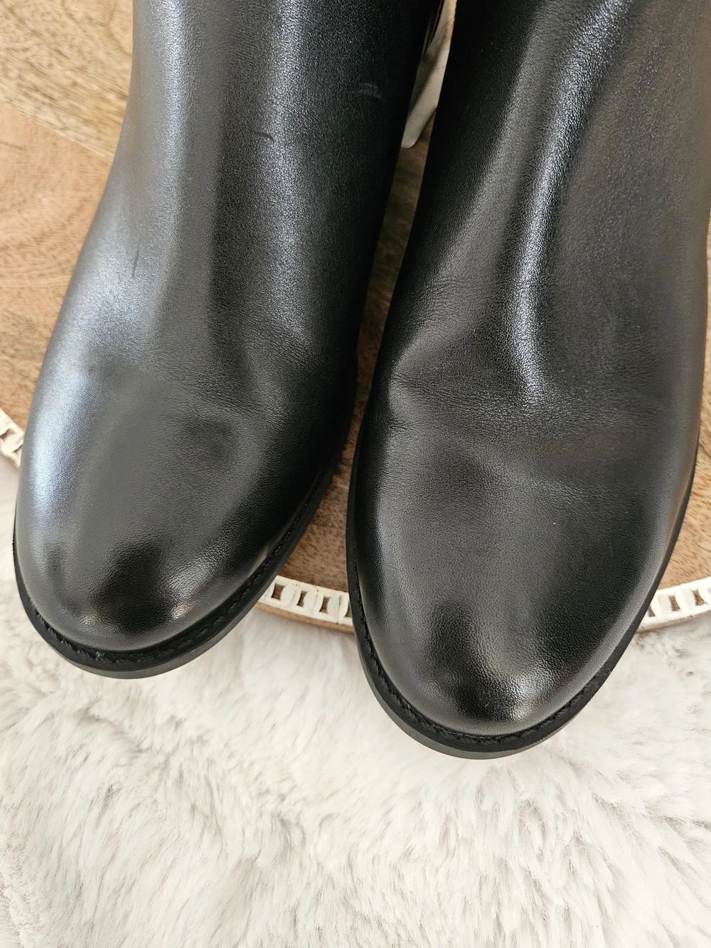 Michael KORS Black Leather Knee-High Riding Boots
